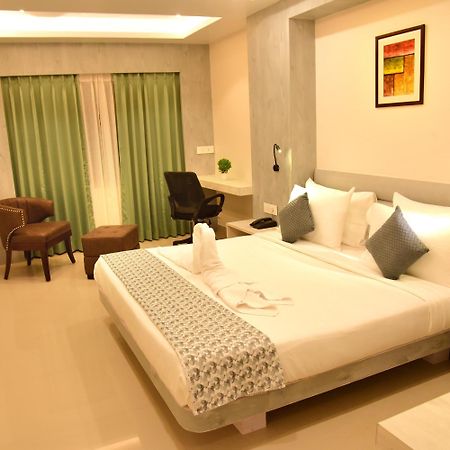 Hotel Rishiraj, Nagaon Nagaon  外观 照片