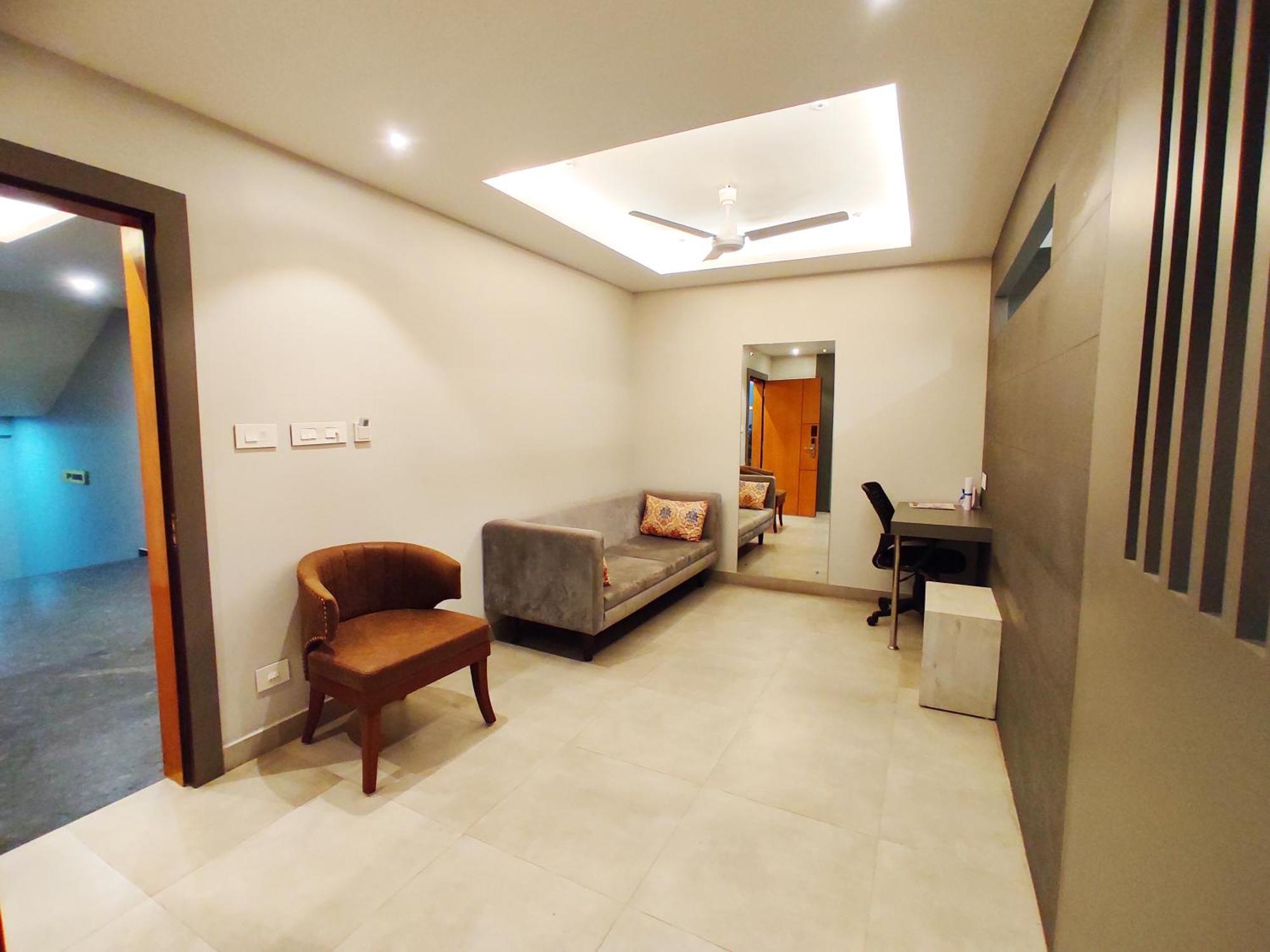 Hotel Rishiraj, Nagaon Nagaon  外观 照片